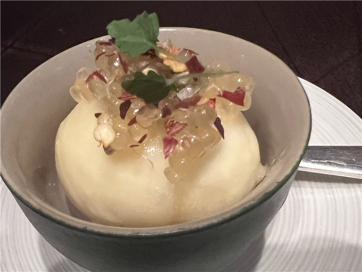 pineapple pre dessert